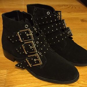TOPSHOP booties